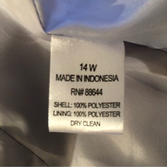 Womens Emily Silver Formal Suit - Picture 15 of 16